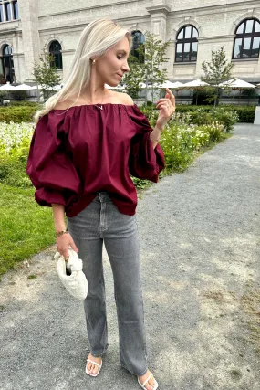 ARIA OFF SHOULDER BLOUSE